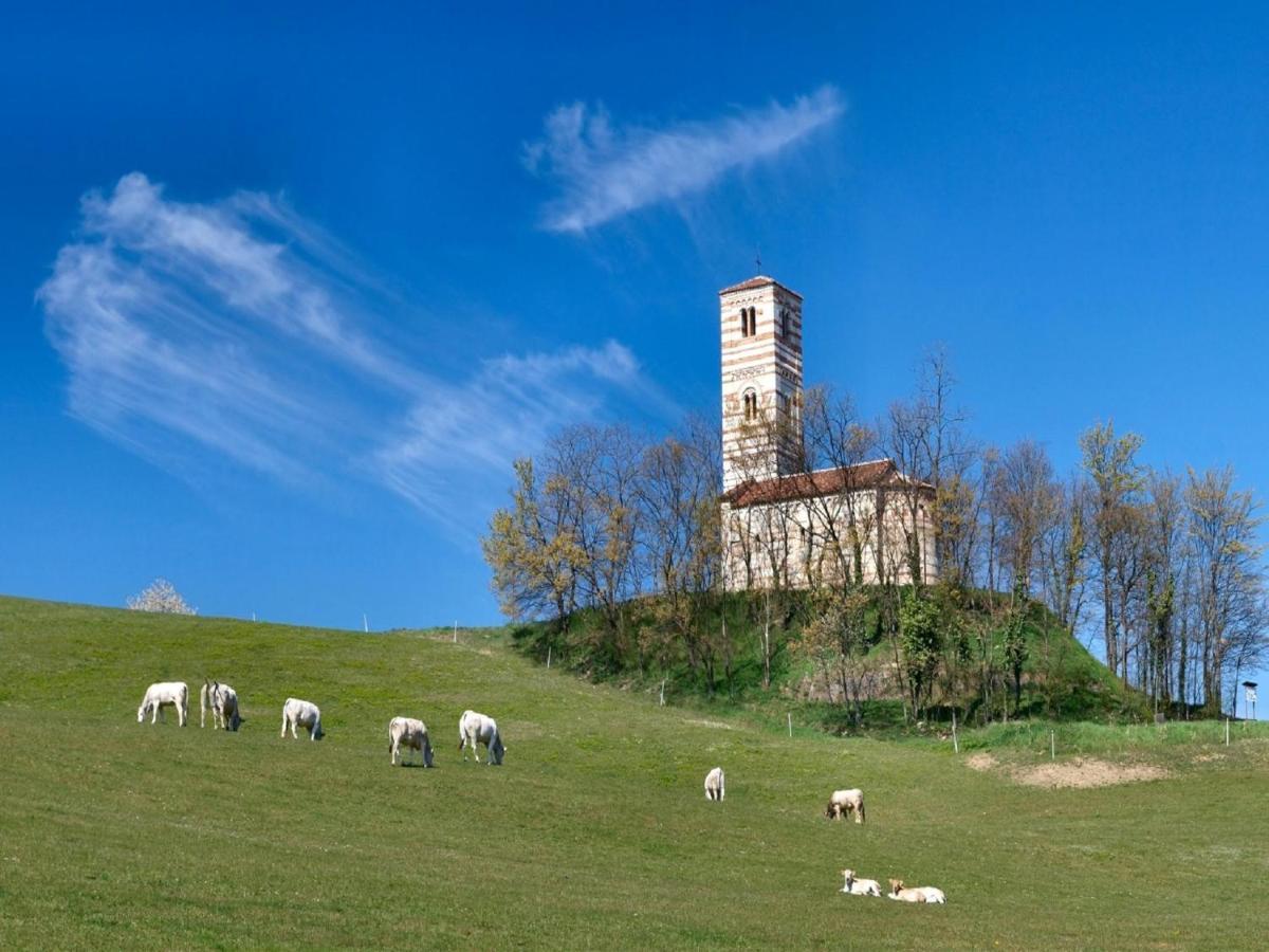 Belvilla By Oyo Castello Di Robella Exterior foto